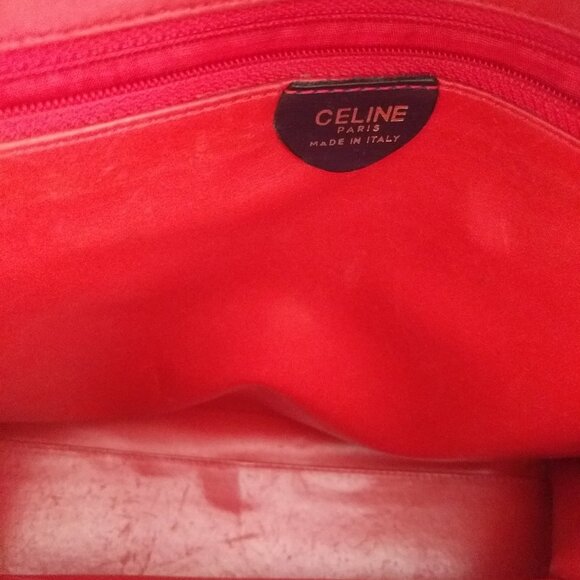 Patent Leather Peeling - Authentic Celine Patent Leather Shoulder Bag - Picture 6 of 15